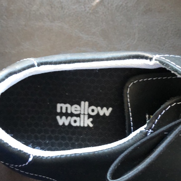 Mellow Walk Jessica Womens SD+ Sneaker steel toe New- Size 8E - Picture 4 of 5